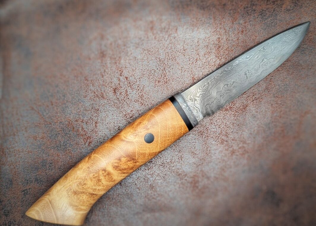 Couteau Fixe damas robinier de Jean-Paul Sire. Côté droit